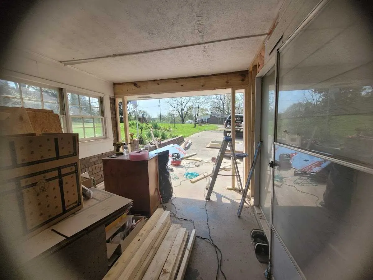 Air movers and dehumidifier for Water Mitigation Services in Converse